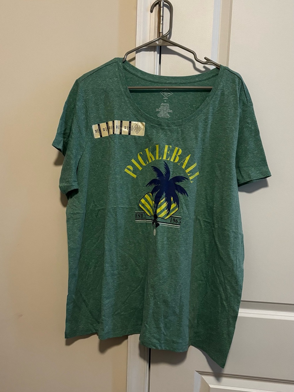 St. John's Bay Women's Short Sleeve Tee in Heathered Green (2X)